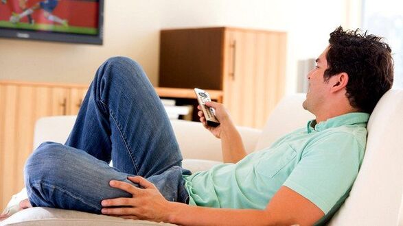 Niddereg kierperlech Aktivitéit kann d'Entwécklung vun der Gebärmutterhals Osteochondrose provozéieren